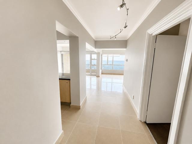 3 Bedroom Property for Sale in Mouille Point Western Cape